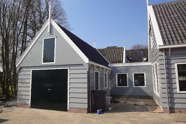 Nieuwbouw woonhuis met garage